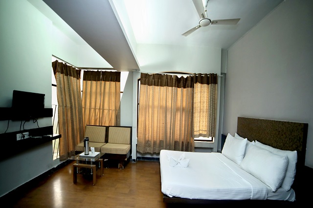 Hotel PS9 Indore