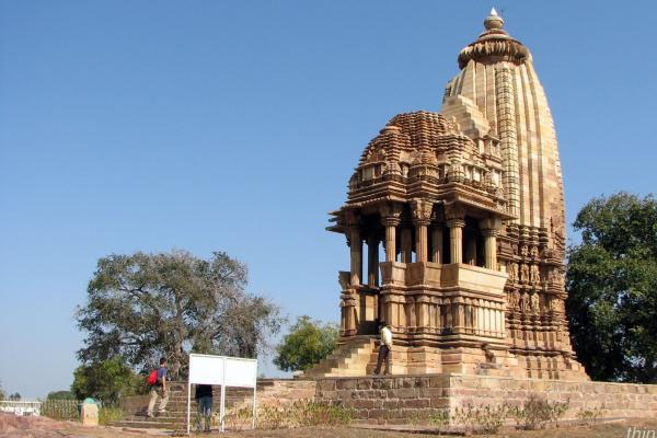 Chaturbhuja Temple khajuraho