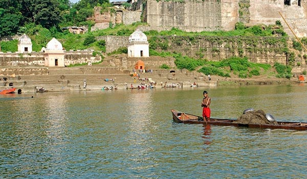 Tapti River in Madhya Pradesh